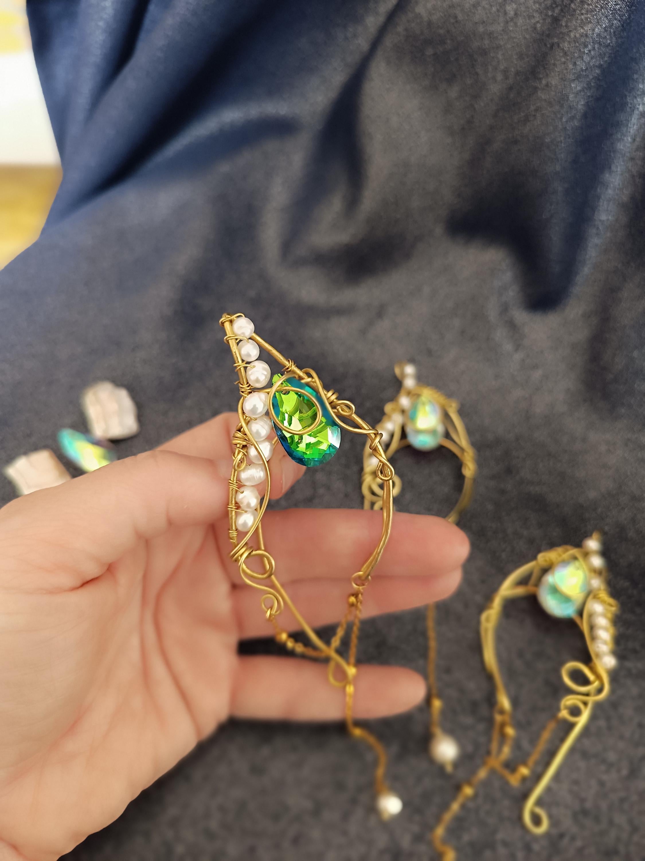 Elven Ear Cuff with Green Crystal