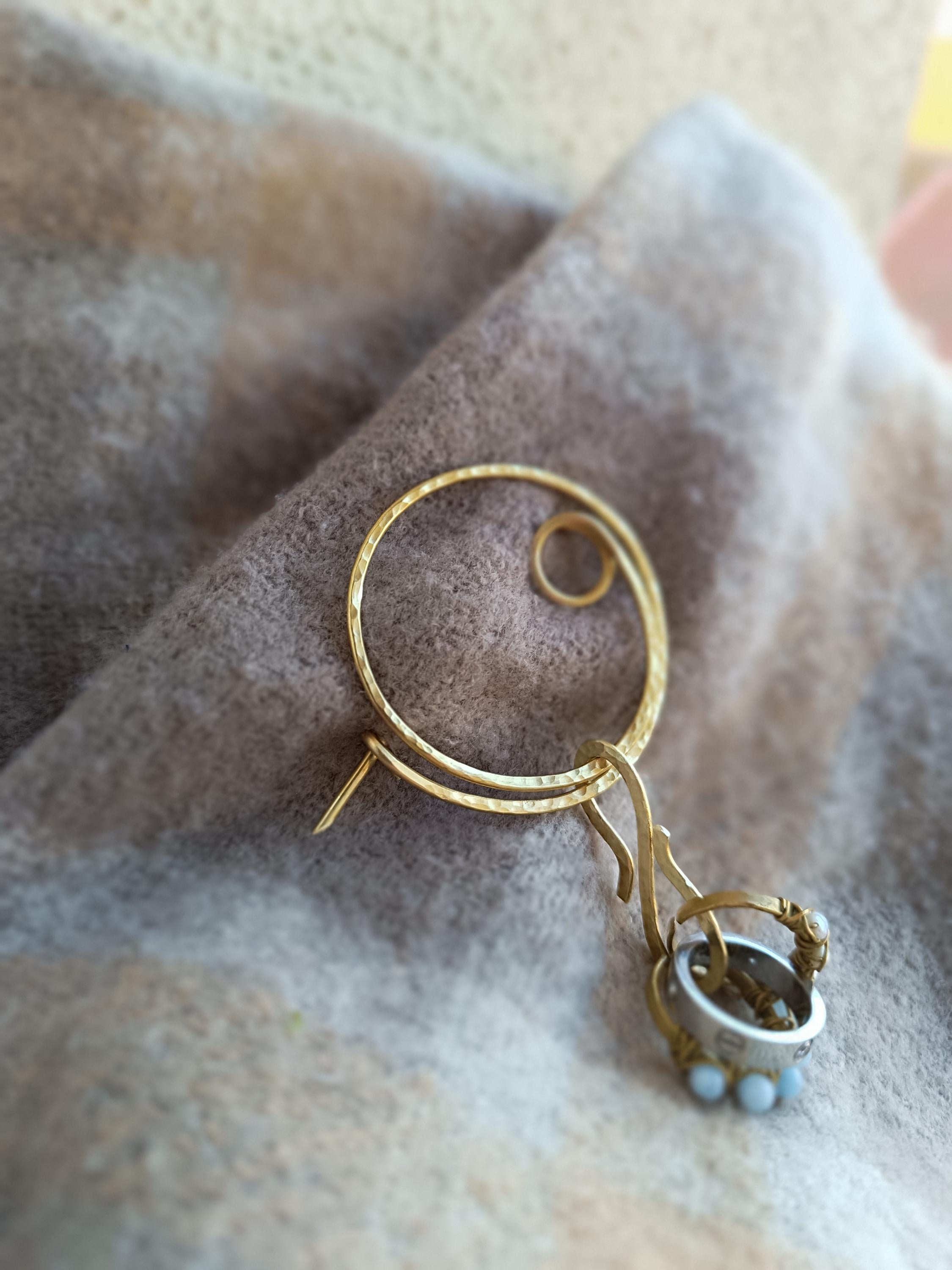 3 in 1 Brooch with Carabiner