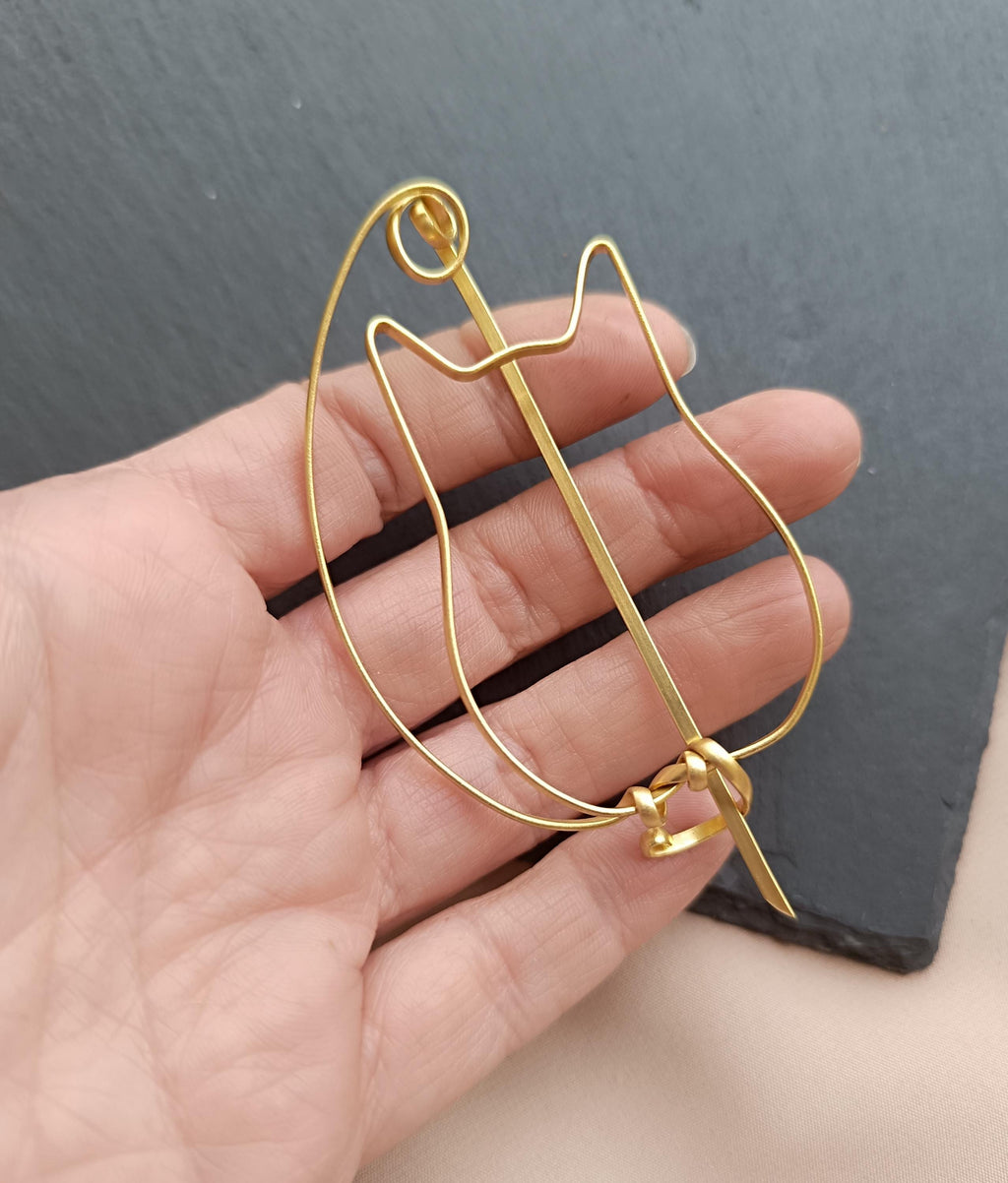 Minimalist Brass Cat Brooch