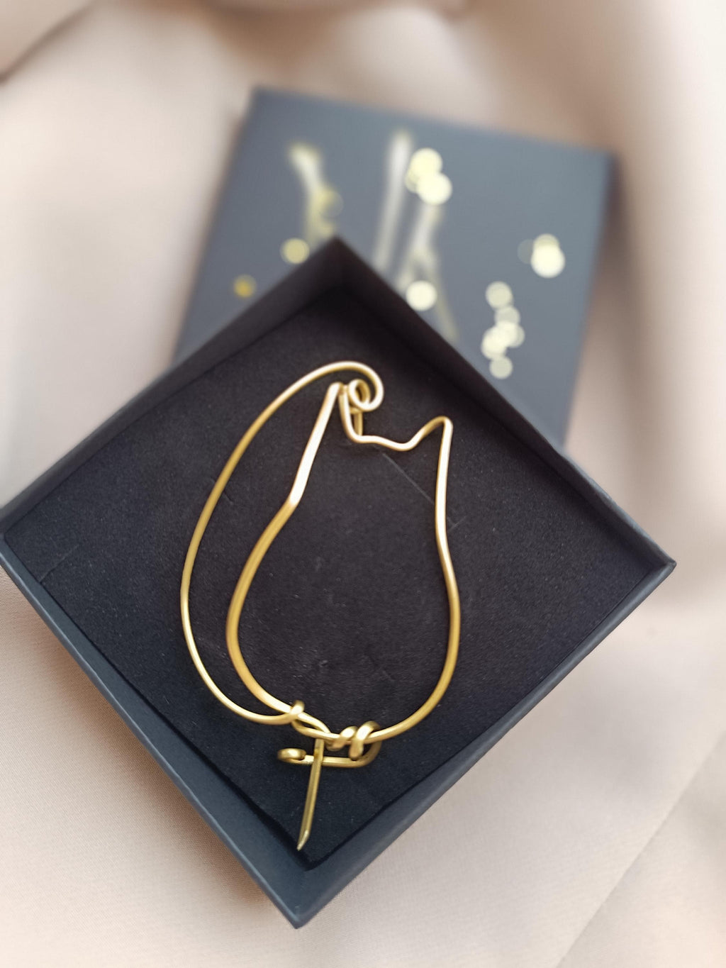 Minimalist Brass Cat Brooch