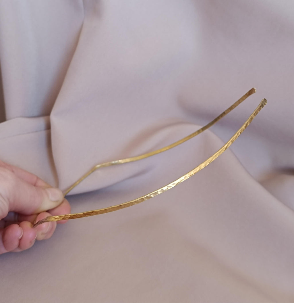 Minimalist Halo Headband – Cold Forged Greek Brass, Copper or Steel Crown, Everyday Hair Accessory, Elven Style Hairband, Easy Braided Hairs
