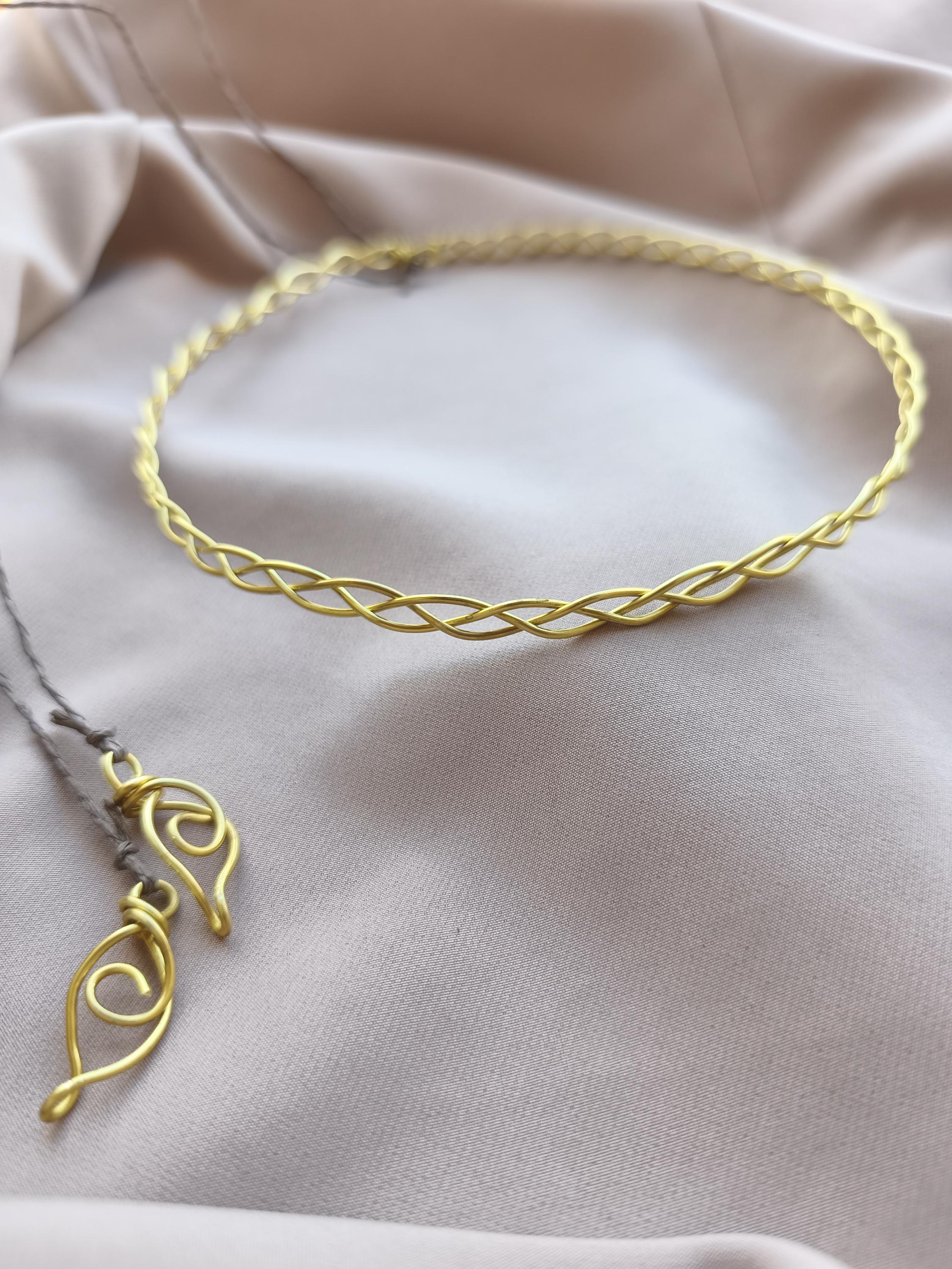 Minimalist Brass Halo Crown Headband
