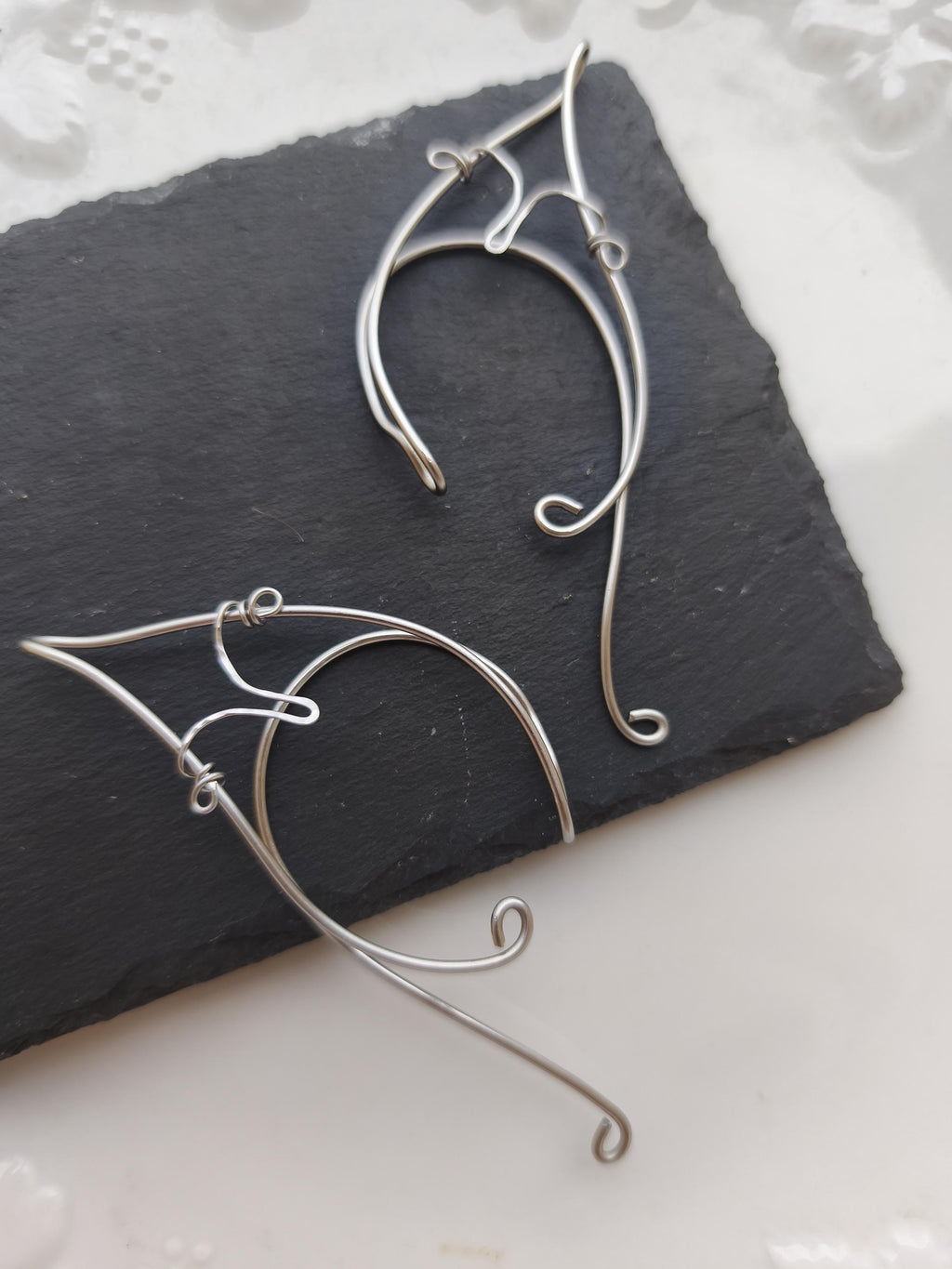Stainless Steel V Ear Wrap
