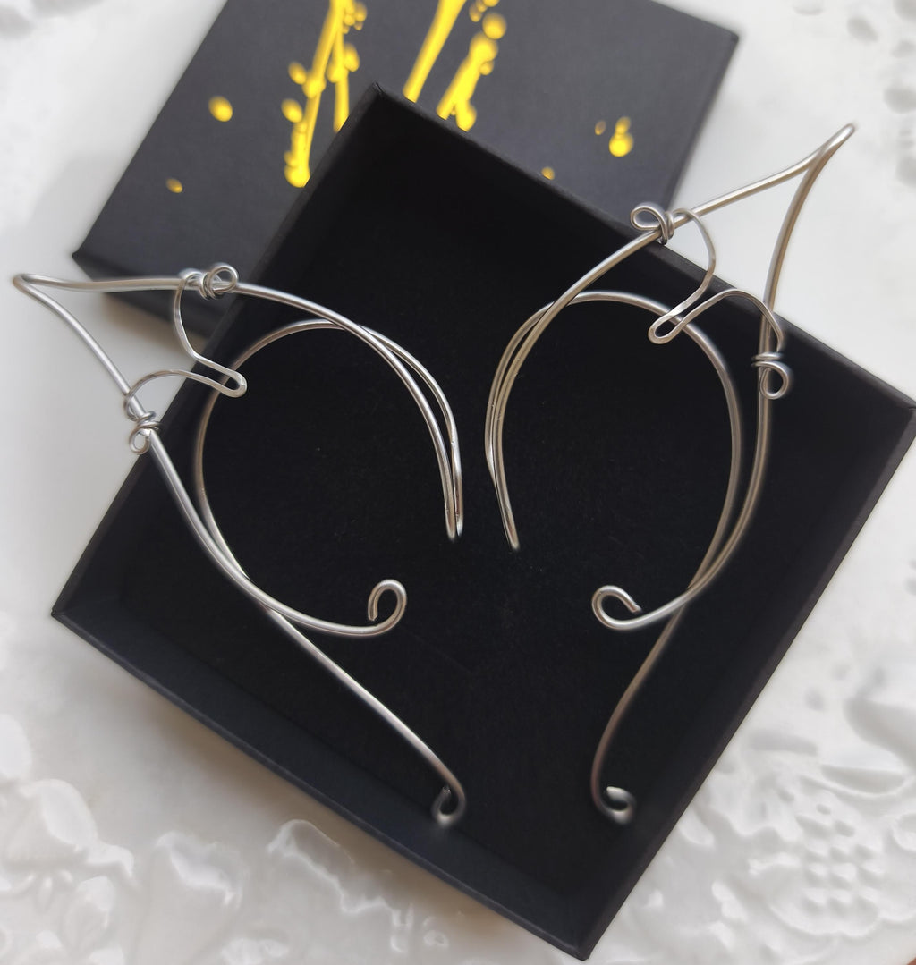 Stainless Steel V Ear Wrap